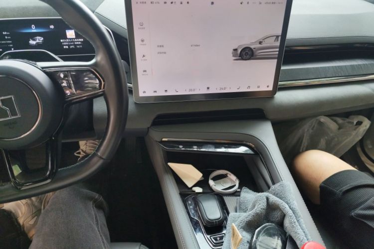 Used Zeekr 001 2023 WE Edition 100 kWh Audio And AC Panel