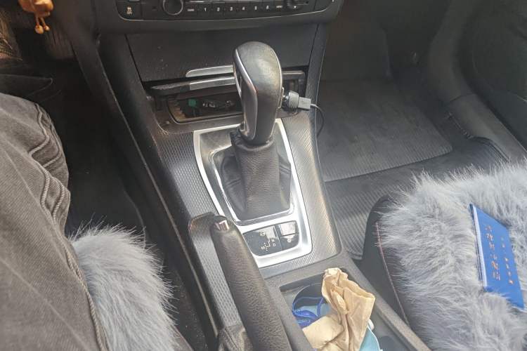 Used Citroen C5 2014 1.6T Automatic Luxury Model Gear Lever