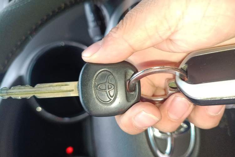 Used Toyota Highlander 2013 2.7L Two-Wheel Drive 7-Seater Zijin Edition