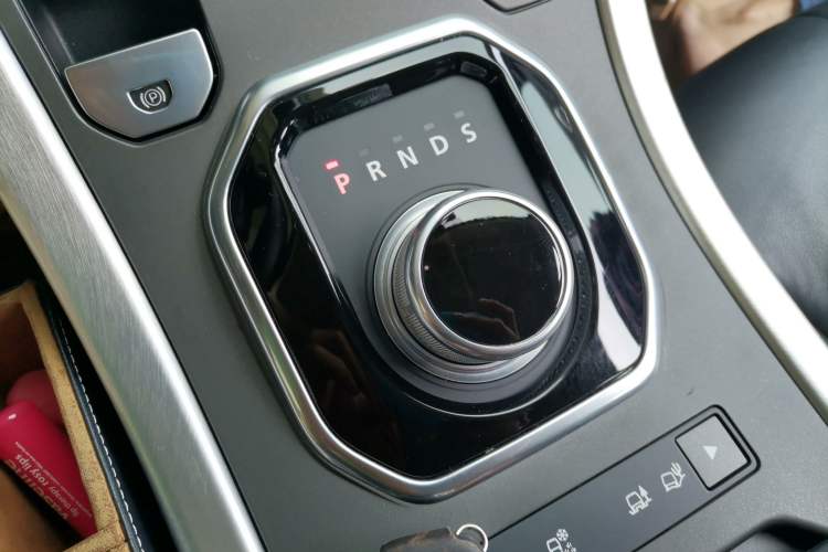 Used Land Rover Range Evoque 2015 2.0T Five-Door Zhiyao Edition
