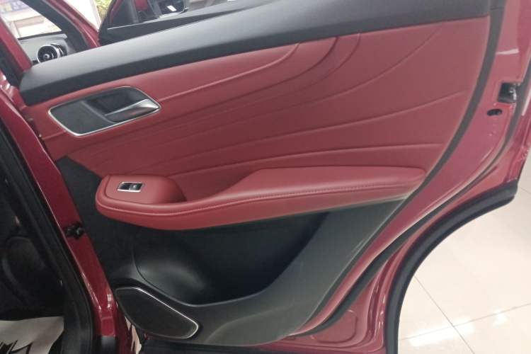 Used MG HS 2019 30T Automatic 2WD Trophy Enhanced Version China VI Standard