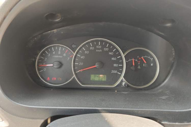 Used Wuling Hongguang 2014 1.5L Base Version
