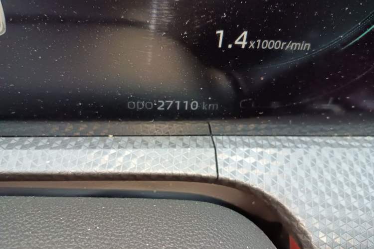 Used CHANGAN CS75 PLUS 2022 2nd Generation 1.5T Automatic Prestige Version Odometer Close Up