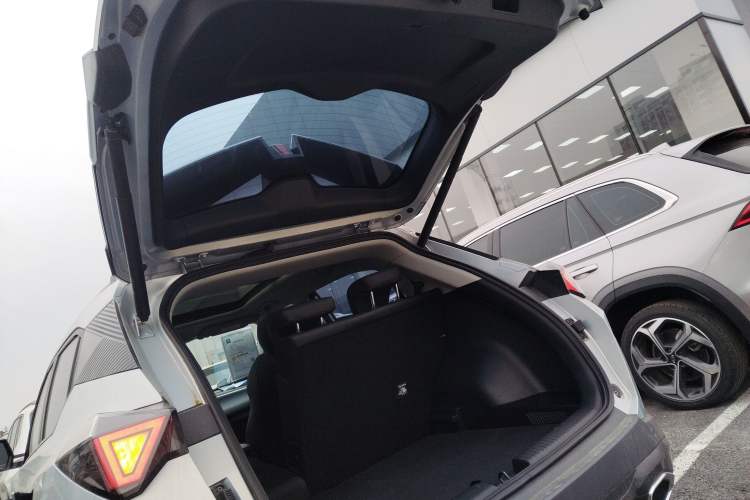 Used GAC Trumpchi GS3 2023 Shadow Speed 270T Dynamic Intelligence Edition