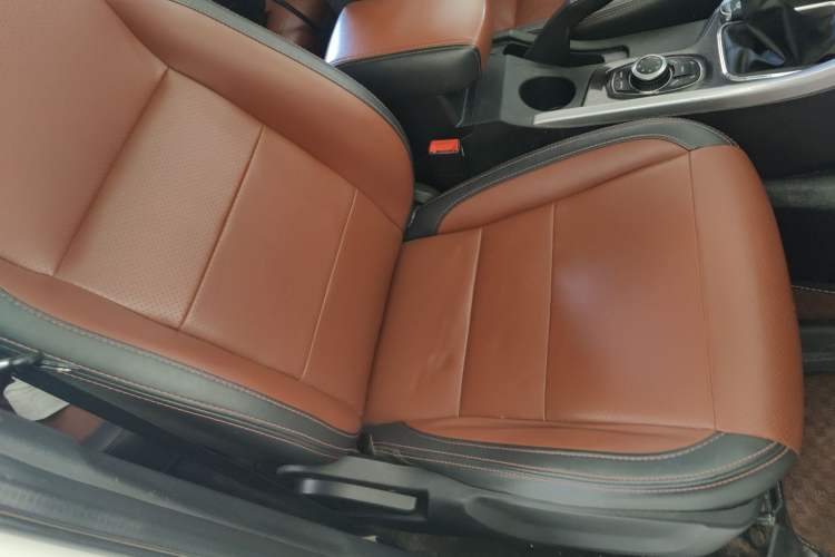 Used HYOSOW S3 2016 S3L 1.5L Manual Prestige Edition