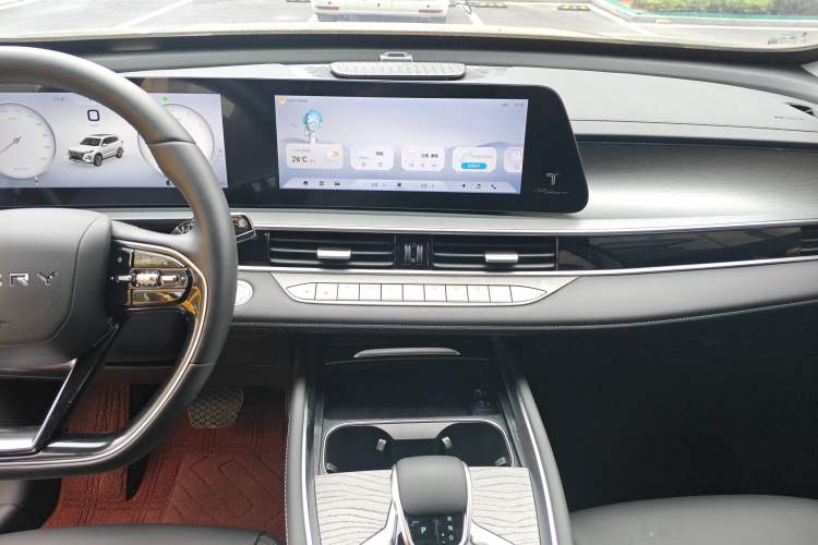 Used Chery Tiggo 8 PRO 2025 290T Two-Wheel-Drive Luxury Edition