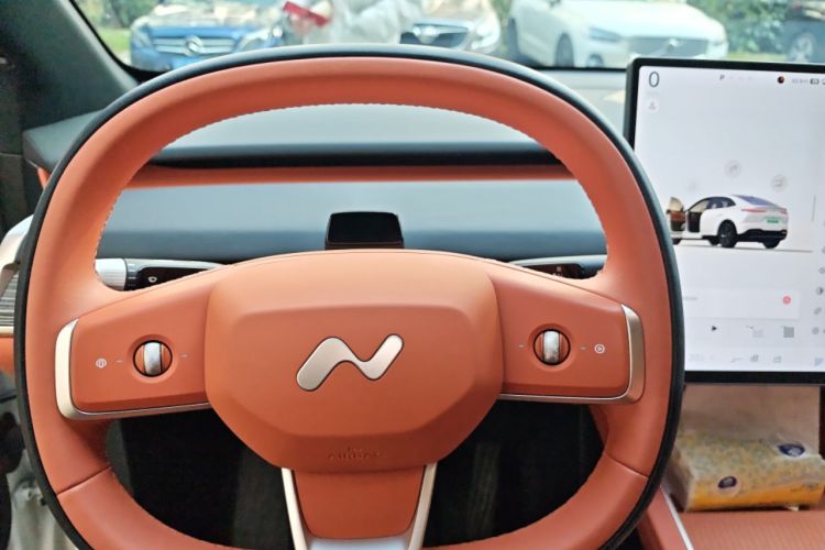 Used ONVO L60 2024 60 kWh Rear-Drive Version
