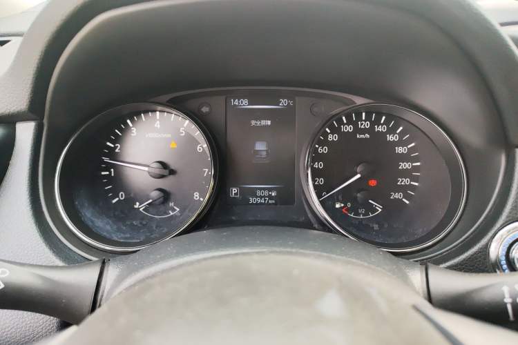 Used Nissan X-Trail 2022 2.0L Two-Wheel Drive Smart Connect Premium Edition Instrument Cluster