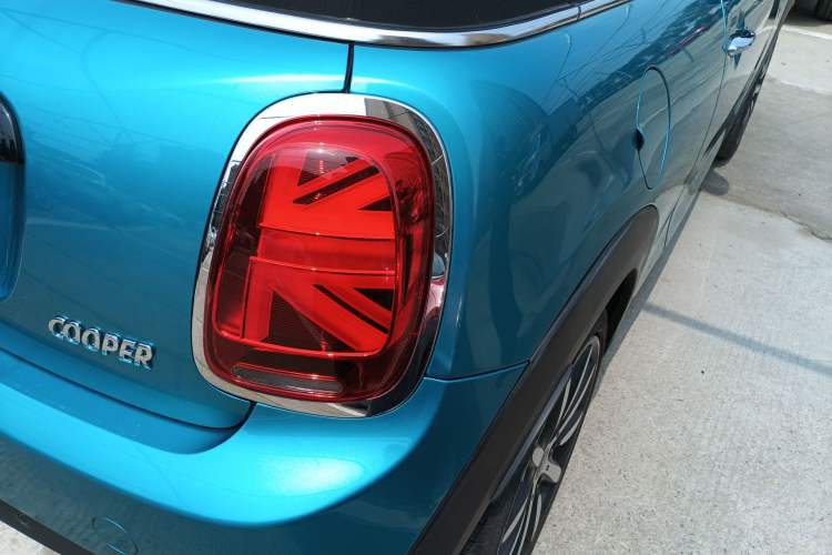 Used MINI 2018 1.5T COOPER CABRIO Artist
