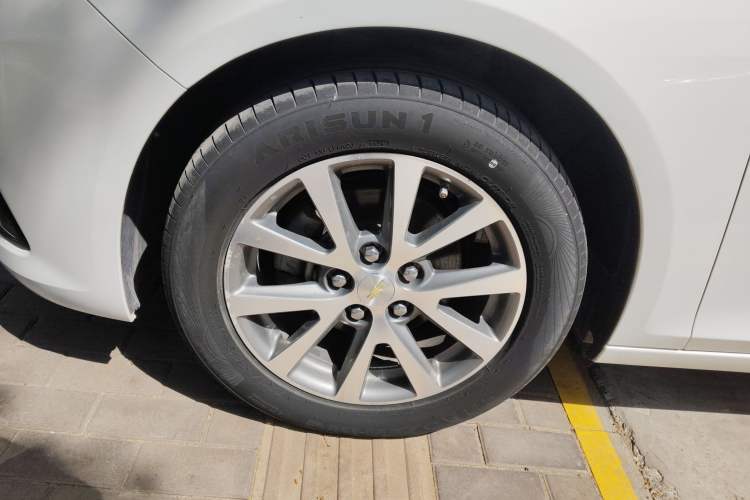 Used Chevrolet Malibu 2016 2.4L Automatic Luxury Edition