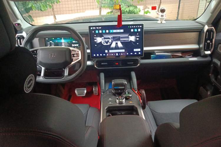 Used JETOUR Traveler 2023 2.0T All-Wheel-Drive CrossPRO