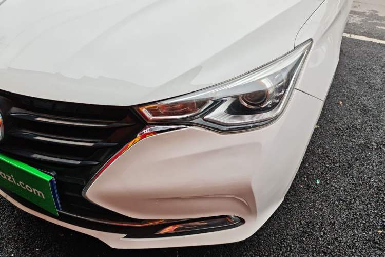 Used Changan Alsvin 2019 1.5L DCT Comfort Model China VI Standard