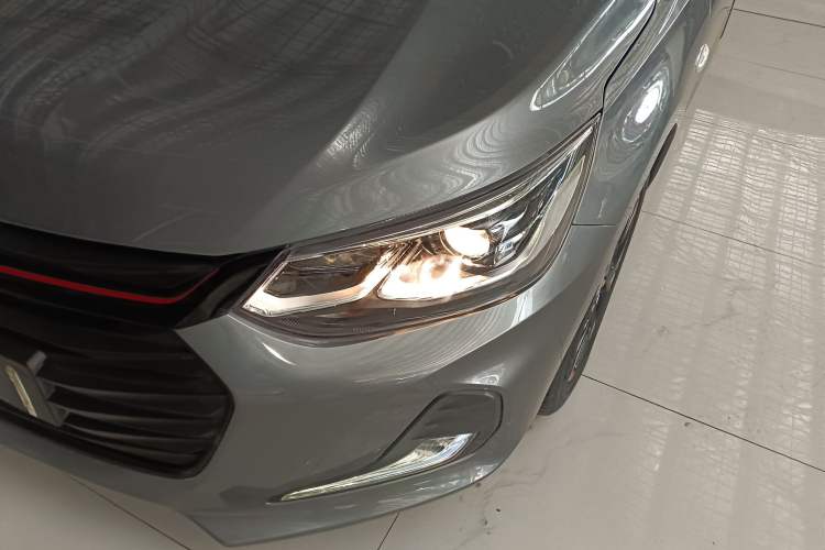 Used Chevrolet Cavalier 2020 Redline 325T Automatic Xinyao Edition Left Front Headlight