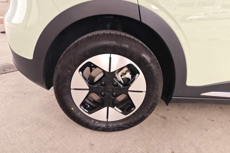 Used Geely Galaxy Geome 2025 UP 410km Exploration+ Edition