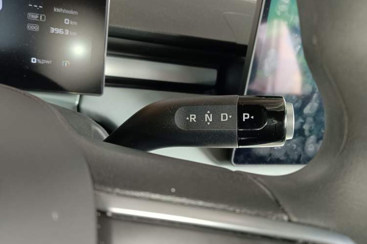 Used Roewe D6 2025 520km Smart Enjoyment Version