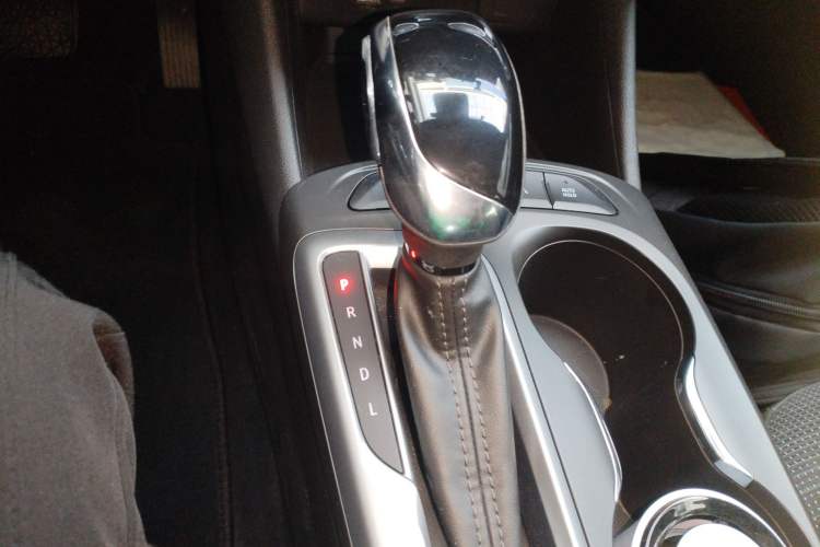 Used Buick Envista 2022 1.5T Enjoyment Edition Gear Lever