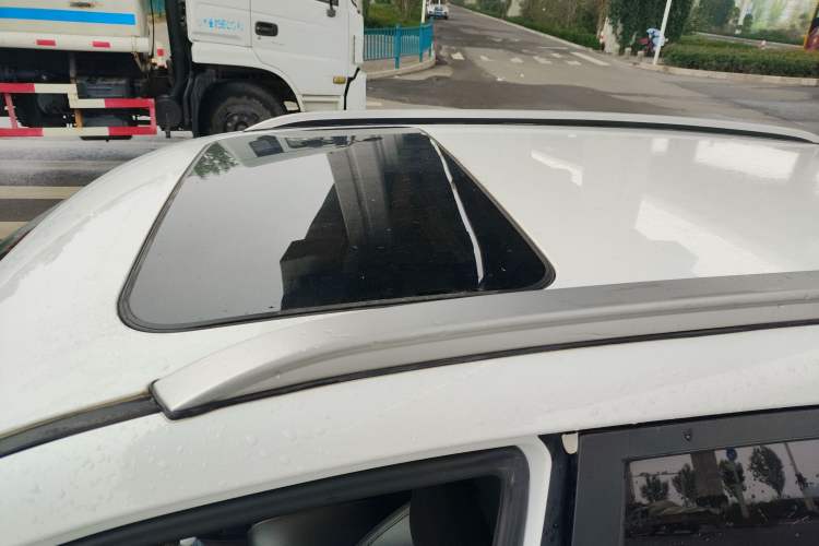 Used Cowin X3 2017 1.6L CVT Enthusiast Edition China V Standard
