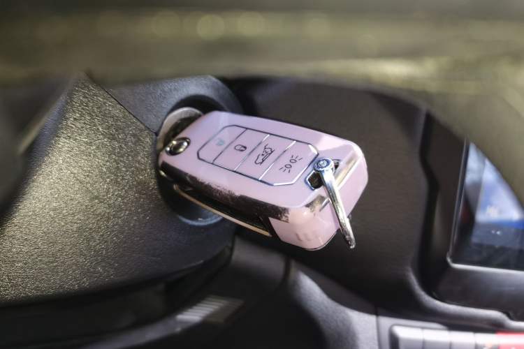 Used Jeep Renegade 2017 180T Automatic High-Energy Version
