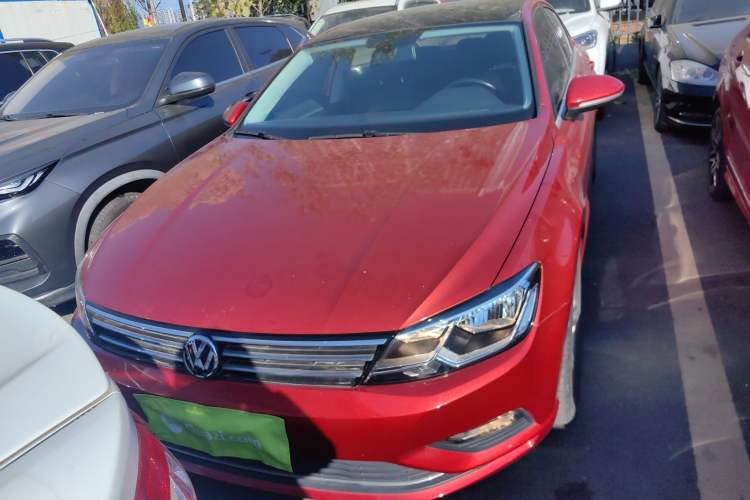 Used Volkswagen Lamando 2018 280TSI DSG Comfort Edition
