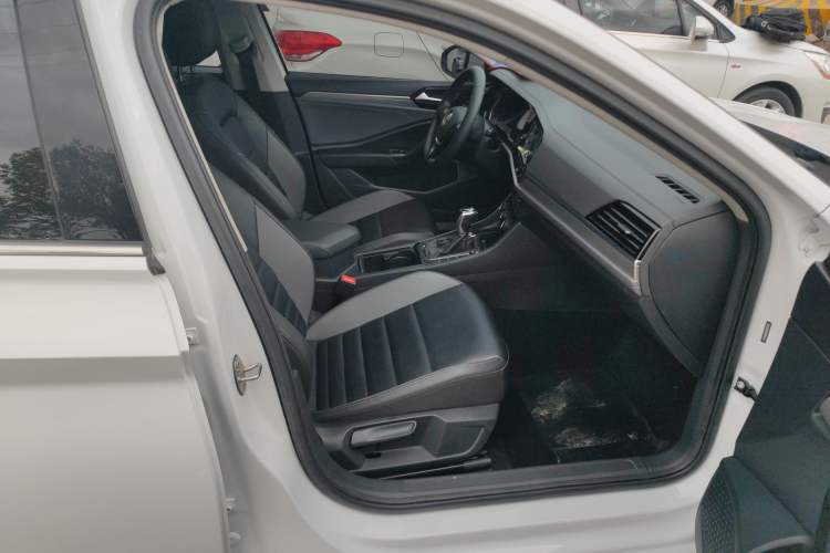 Used Volkswagen Sagitar 2019 200TSI DSG Comfort Version China VI Standard Right Front Seat