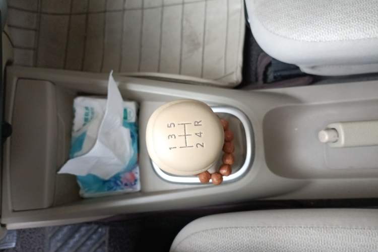 Used Venucia D50 2013 1.6L Manual Fashion Edition
