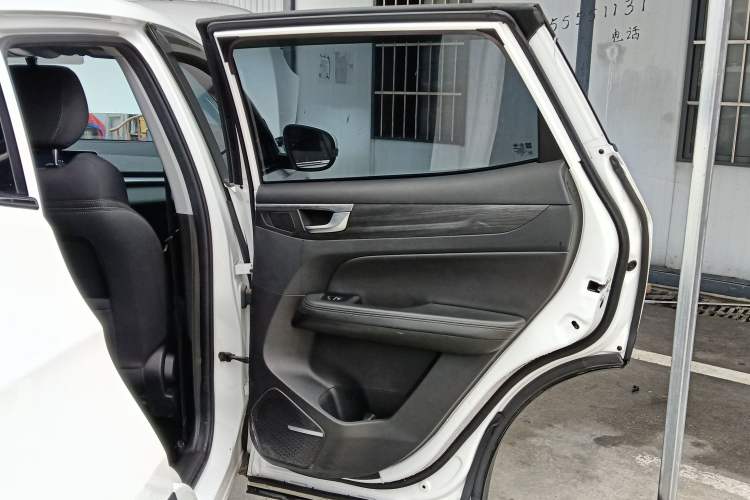 Used Cowin Xuanjie Pro EV 2022 401 km Enjoyment Version Right Rear Door Interior