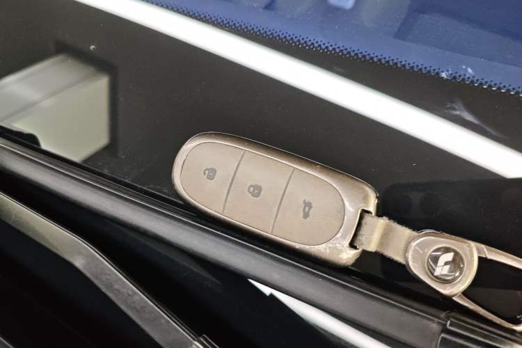 Used Li Auto L7 2025 Max Smart Refresh Edition Vehicle Key