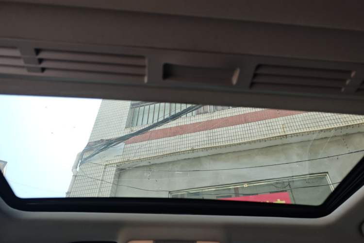 Used Mercedes-Benz C-Class 2010 C 300 Fashion Model