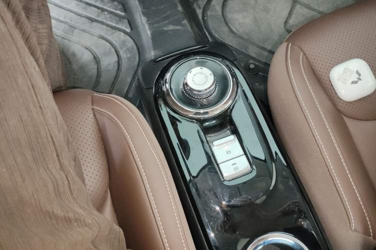 Used Wuling Bingo 2023 333 km Lingxi Connected Version

