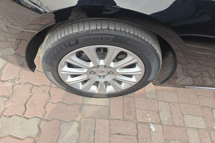 Used Cadillac XTS 2013 28T Comfort Model