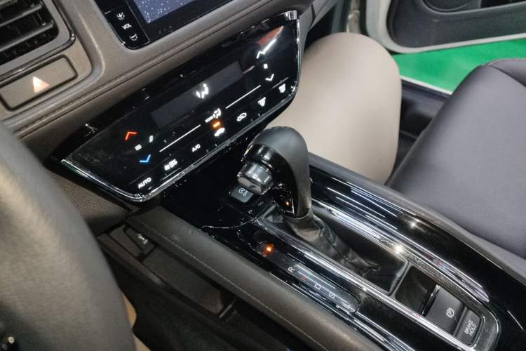 Used Honda Vezel 2019 220 TURBO CVT Elite Edition China VI