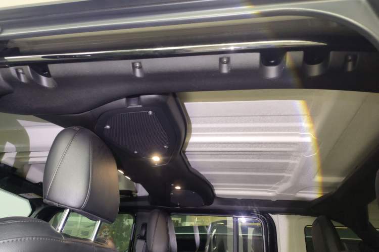 Used Jeep Wrangler 2024 2.0T Sahara Four-Door Edition