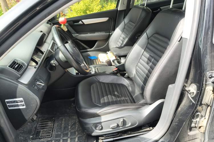 Used Volkswagen Magotan 2013 1.8TSI Premier Model