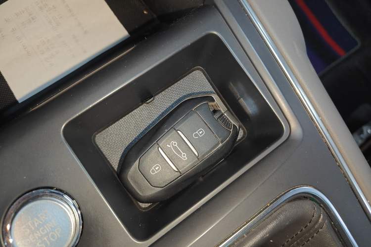 Used Citroen C5 AIRCROSS 2017 350THP Fashion Edition Interior 1