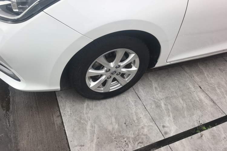 Used CHANGAN Alsvin 2019 1.5L DCT Comfort Model China VI Standard Left Front Wheel Hub