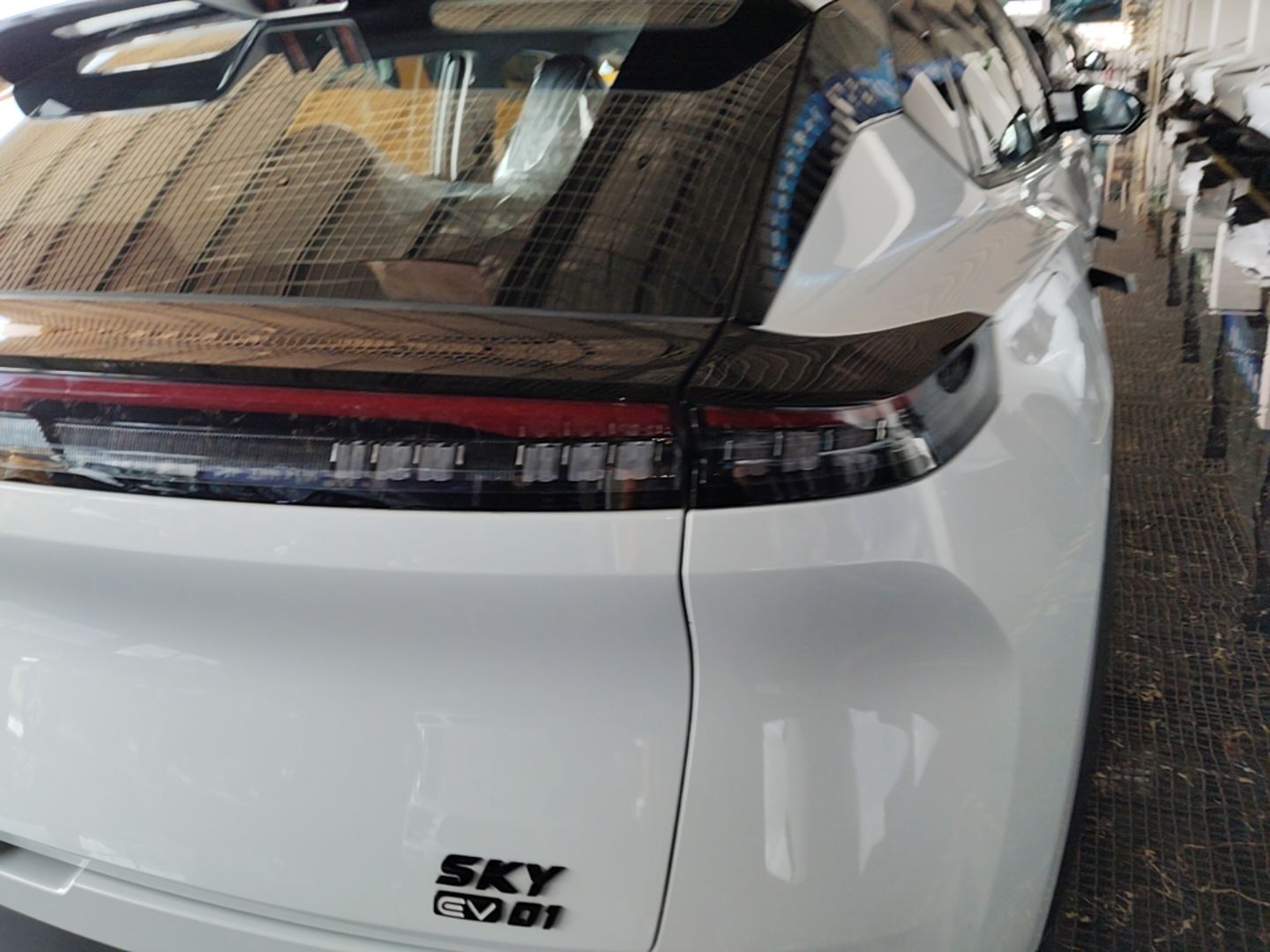 Dongfeng Aeolus SKY EV01 2025 530 km AIR Elite Edition — снимка 9