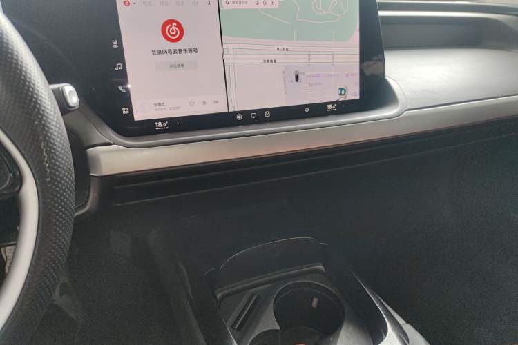 Used XPeng P7 2022 480 Standard Range Smart Drive Edition
