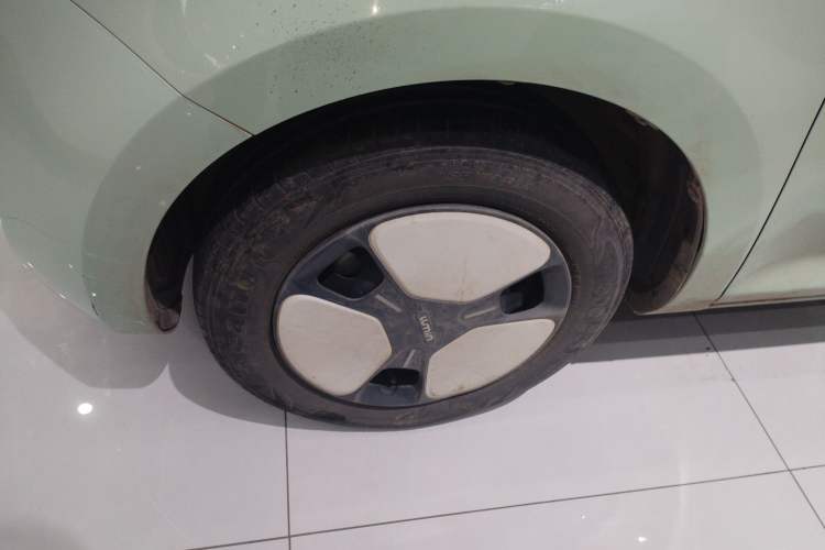 Used CHANGAN NEVO Lumin 2022 210km Sweet Edition Exterior 4