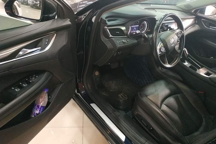 Used Buick LaCrosse 2022 652T Luxury Version