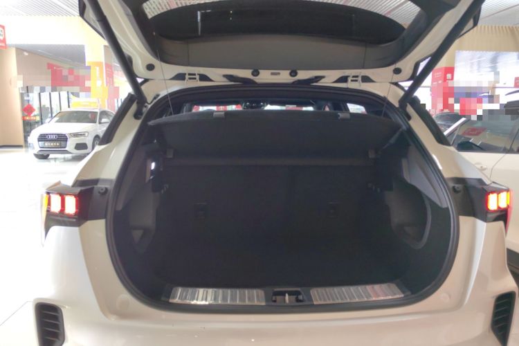 Used Lynk & Co 06 2023 Remix 1.5T Dynamic Halo