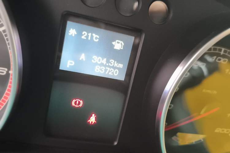 Used BAIC Off-Road BJ40 2016 40L 2.3T Automatic All-Wheel Drive Premium Edition Odometer Close Up