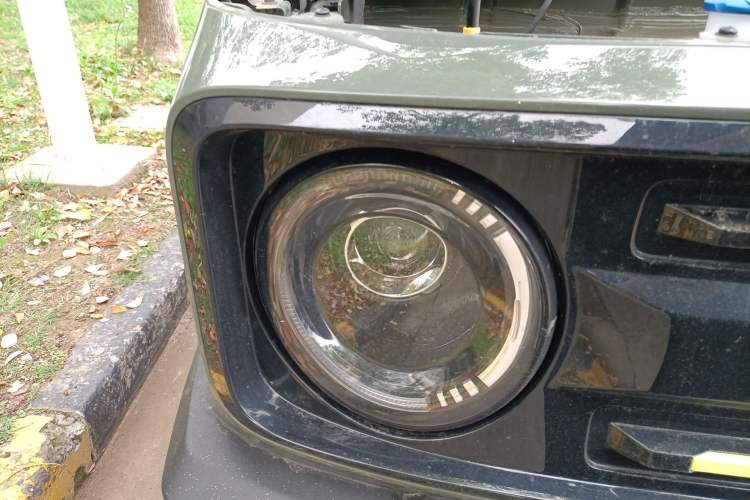 Used Geely Galaxy Panda 2025 210km Panda Rider Right Front Headlight