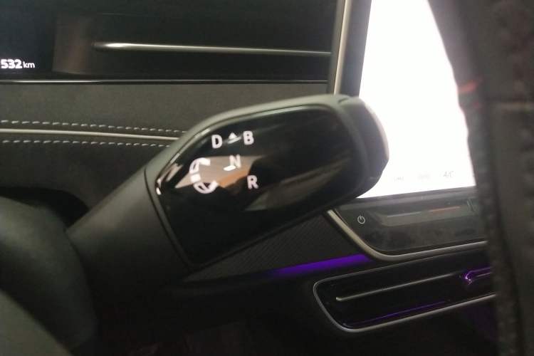 Used Volkswagen ID.7 VIZZION 2024 PRO Model Gear Lever