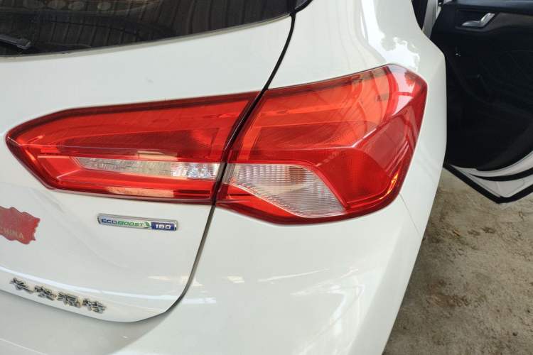 Used Ford Focus 2020 Hatchback EcoBoost 180 Automatic Trend Edition