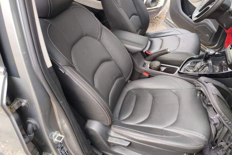 Used Baojun 530 2019 1.5T CVT Luxury Model 7 Seats China V Emission Standard