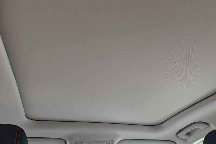 Used Dongfeng Aeolus AX7 2022 Mach Edition 1.5T DCT DF51 Headliner