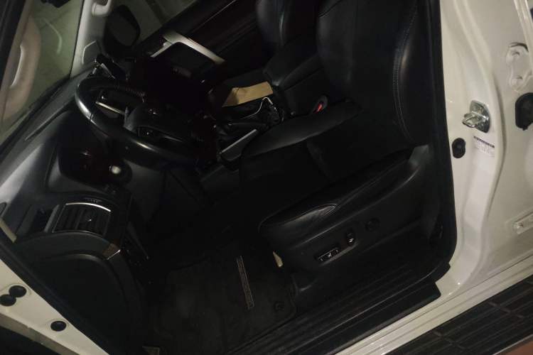 Used Toyota Prado 2019 3.5L Automatic TX-L Deluxe Edition with Rear-Mounted Spare Tire
