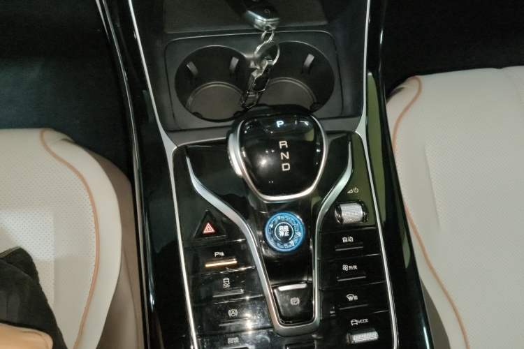 Used BYD Qin PLUS 2024 Honor Edition EV 510KM Leading Model