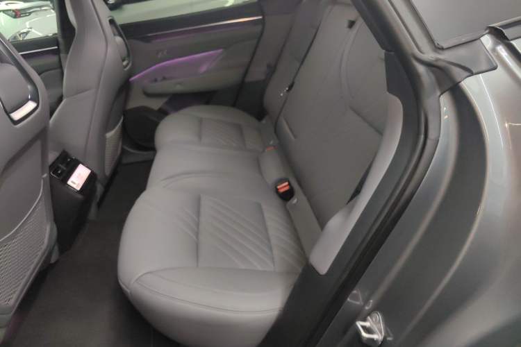 Used Zeekr 001 2025 YOU Edition 100 kWh All-Wheel Drive
