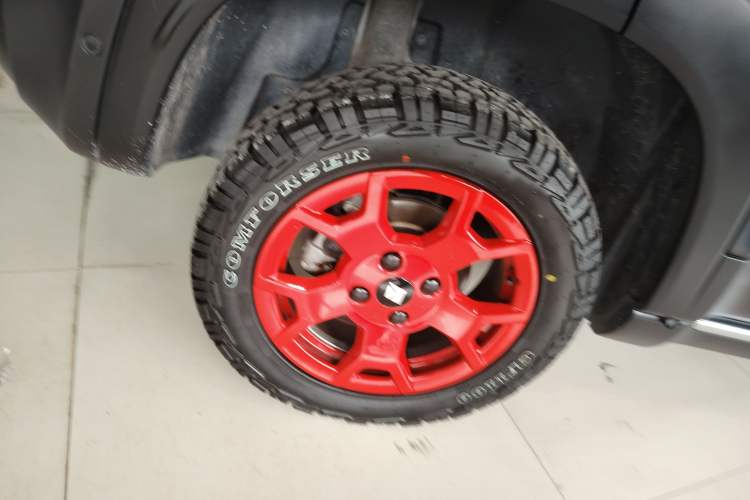 Used Baojun Spark EUV 2024 Prestige Edition 4 Seats Right Rear Wheel Hub